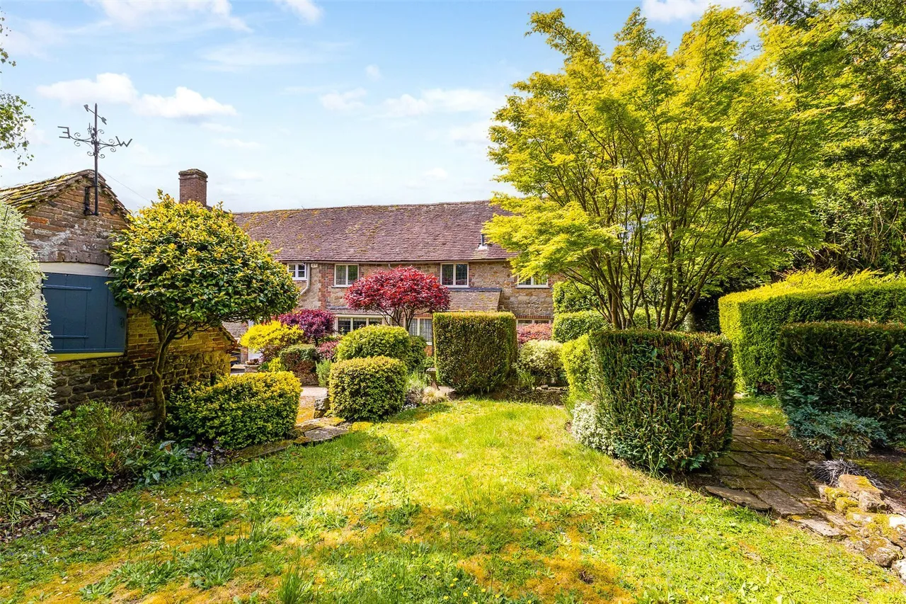 Easebourne Street, Midhurst, GU29, photo 9