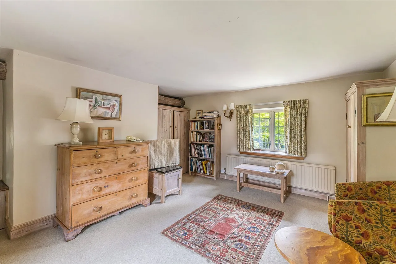 Easebourne Street, Midhurst, GU29, photo 7