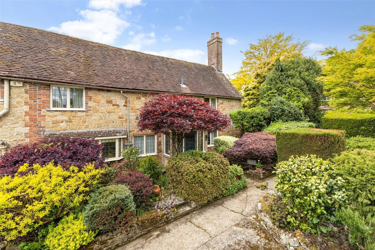 2 bed house for sale, Easebourne Street, Midhurst, GU29