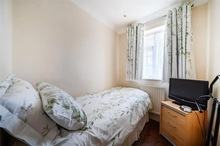 Baker Lane, Mitcham, CR4, photo 12