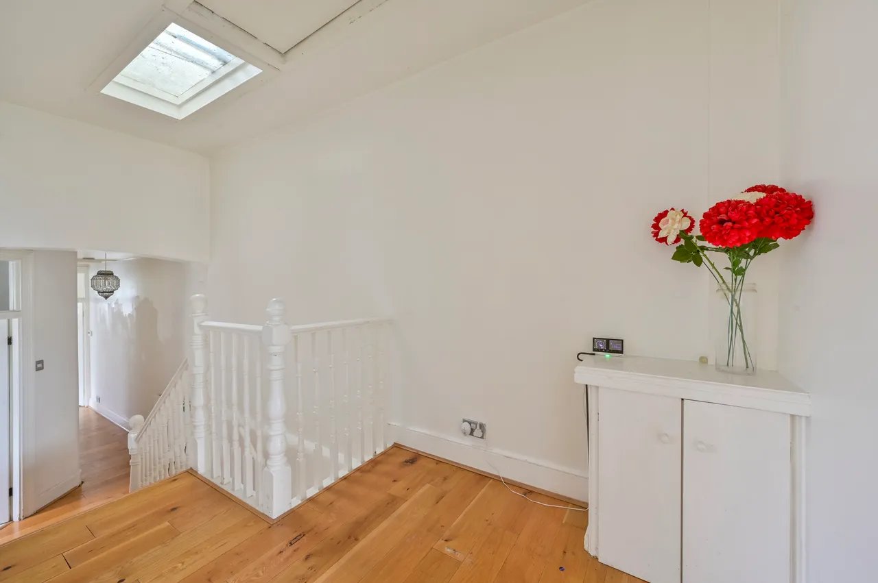 126a Morden Road, London, photo 11