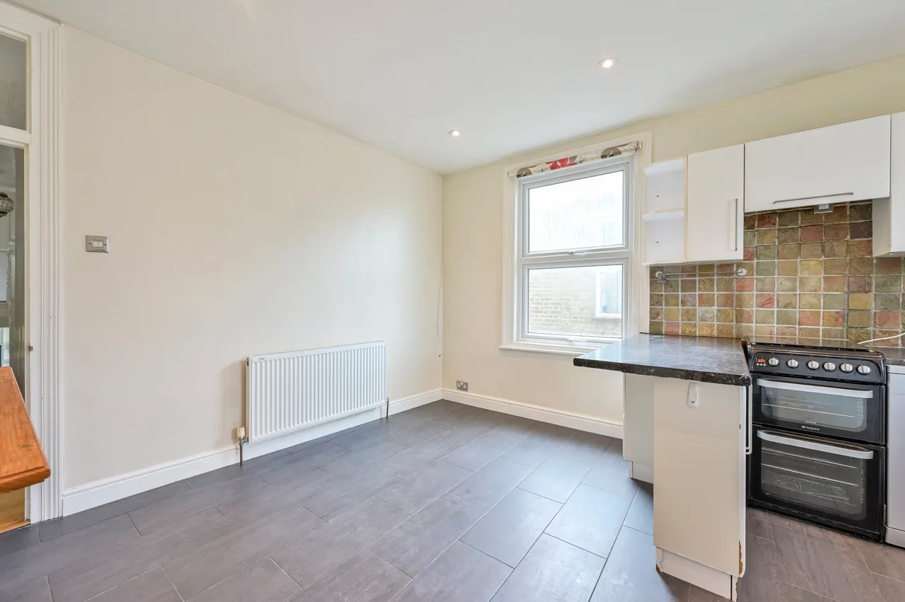 126a Morden Road, London, photo 8