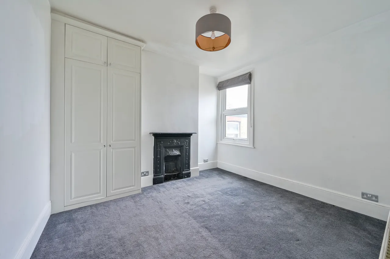 126a Morden Road, London, photo 5