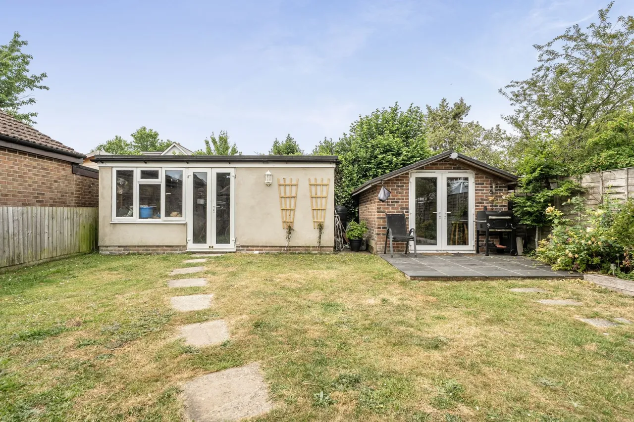 Greenway Close, Lymington, SO41, photo 18