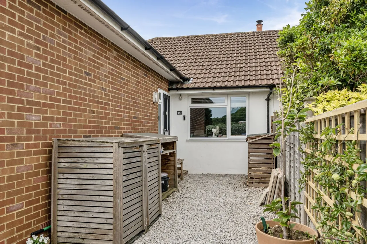 Greenway Close, Lymington, SO41, photo 15