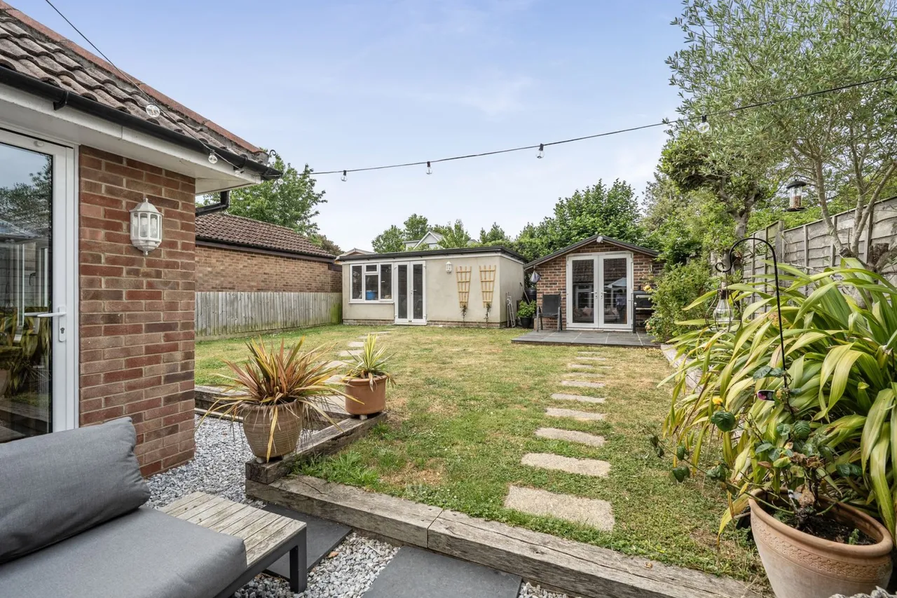 Greenway Close, Lymington, SO41, photo 8