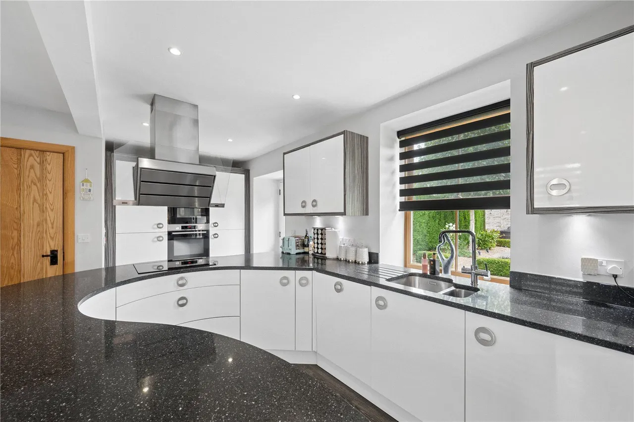 Doncaster Road, Foulby, WF4, photo 8