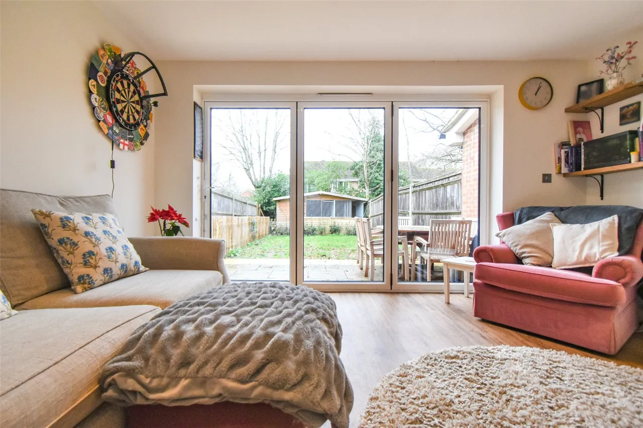 Cresley Drive, London Road, Hook, Hampshire, RG27 9GY, photo 5