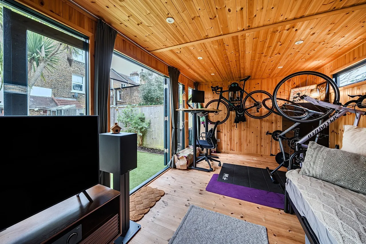 Venner Road, SE26, photo 13