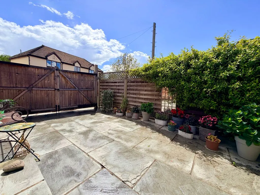 Cores End Road, Bourne End, SL8, photo 17