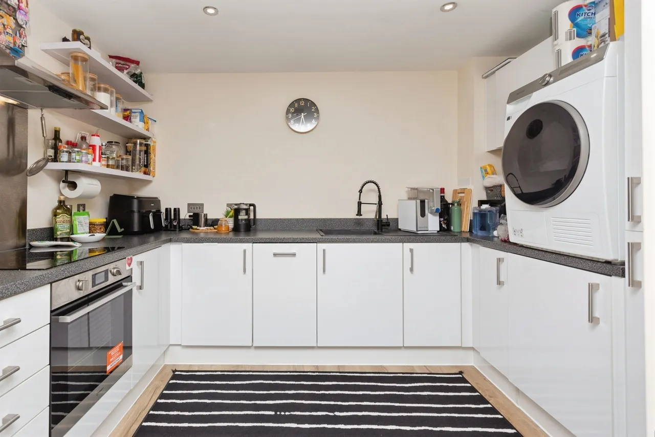 Wellstones, Watford, WD17, photo 13