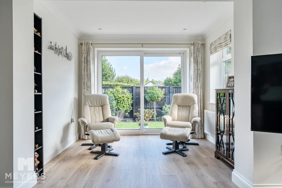 Southern Avenue, West Moors, BH22, photo 7