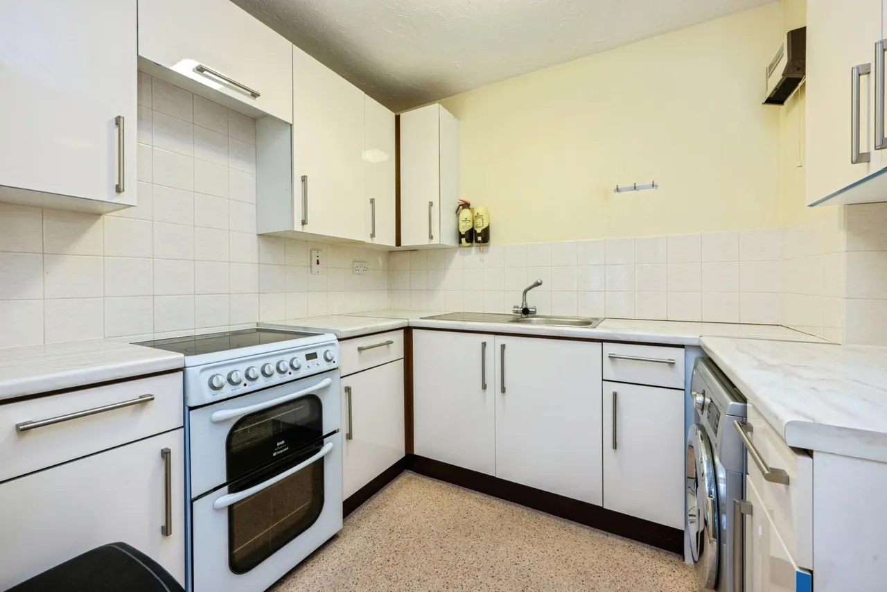 Linden Road, Bedford, Bedfordshire, MK40, photo 6