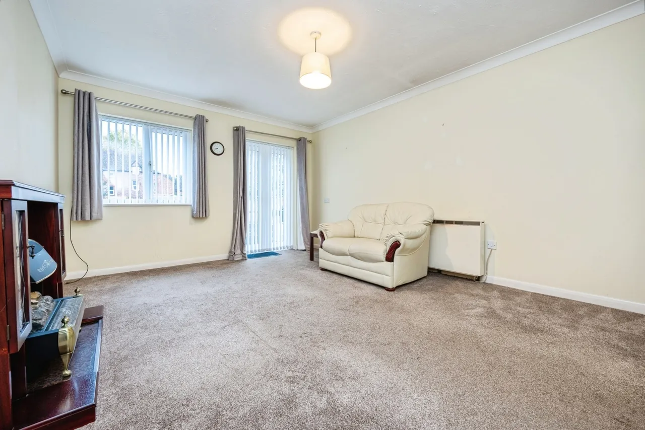 Linden Road, Bedford, Bedfordshire, MK40, photo 2