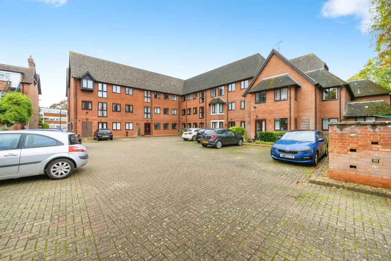 Linden Road, Bedford, Bedfordshire, MK40, photo 15
