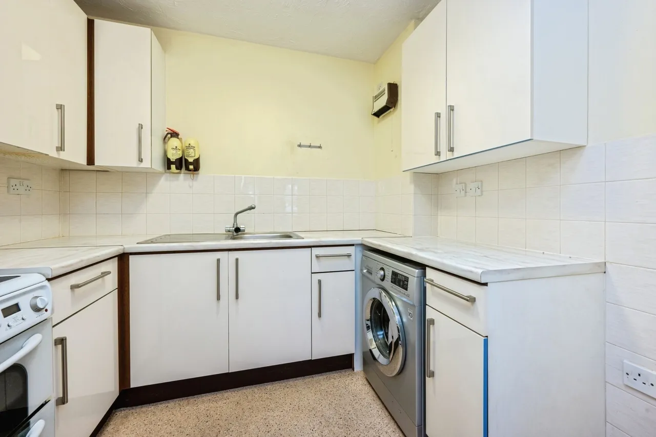 Linden Road, Bedford, Bedfordshire, MK40, photo 8