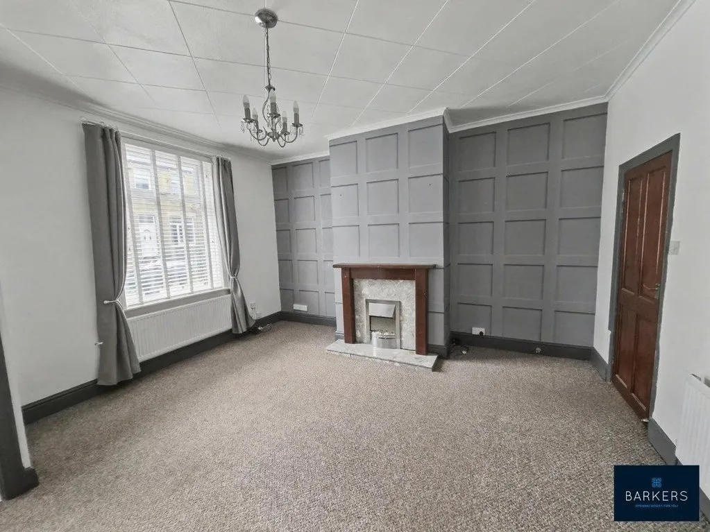 Mortimer Avenue, Batley WF17 8BX, photo 3
