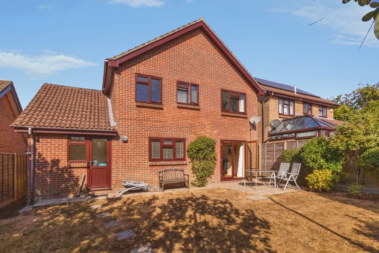 Lychgate Drive, Waterlooville, PO8, photo 11