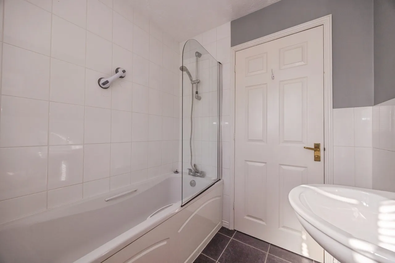 Lychgate Drive, Waterlooville, PO8, photo 10