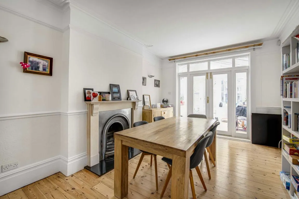 Kingston Lane, Teddington, TW11, photo 4