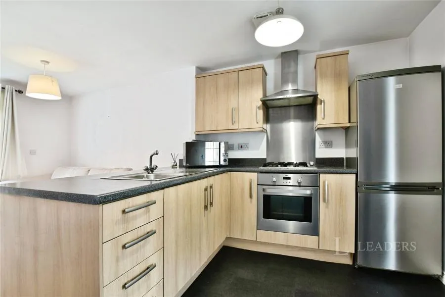 Longshaw Close, Manchester, M8, photo 4