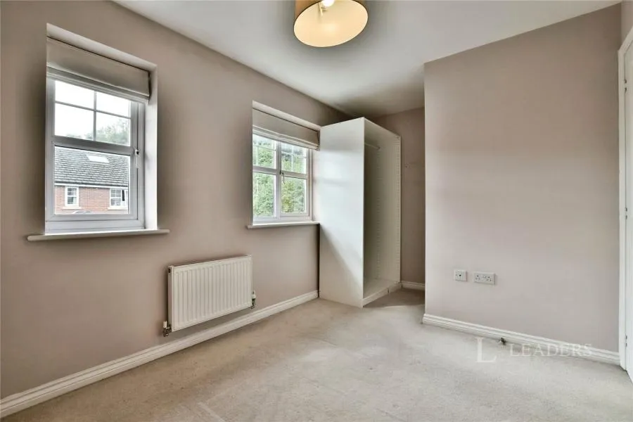 Longshaw Close, Manchester, M8, photo 9