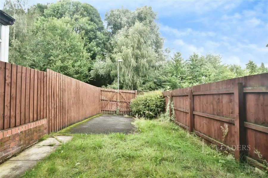 Longshaw Close, Manchester, M8, photo 14