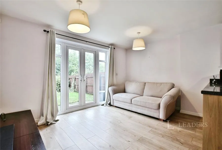 Longshaw Close, Manchester, M8, photo 3