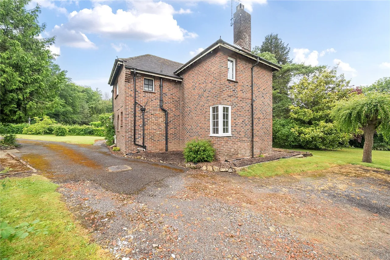Coggins Mill Lane, Mayfield, TN20, photo 23