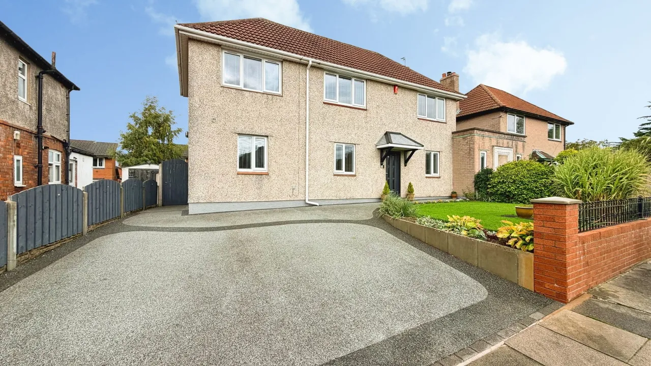4 bed house for sale, Manor Road, Carlisle, CA2
