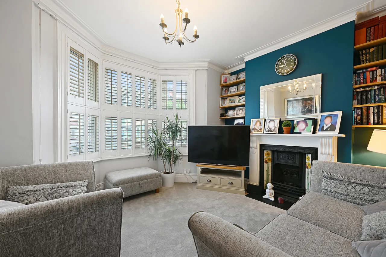 Heath Road, West Harrow, HA1, photo 2