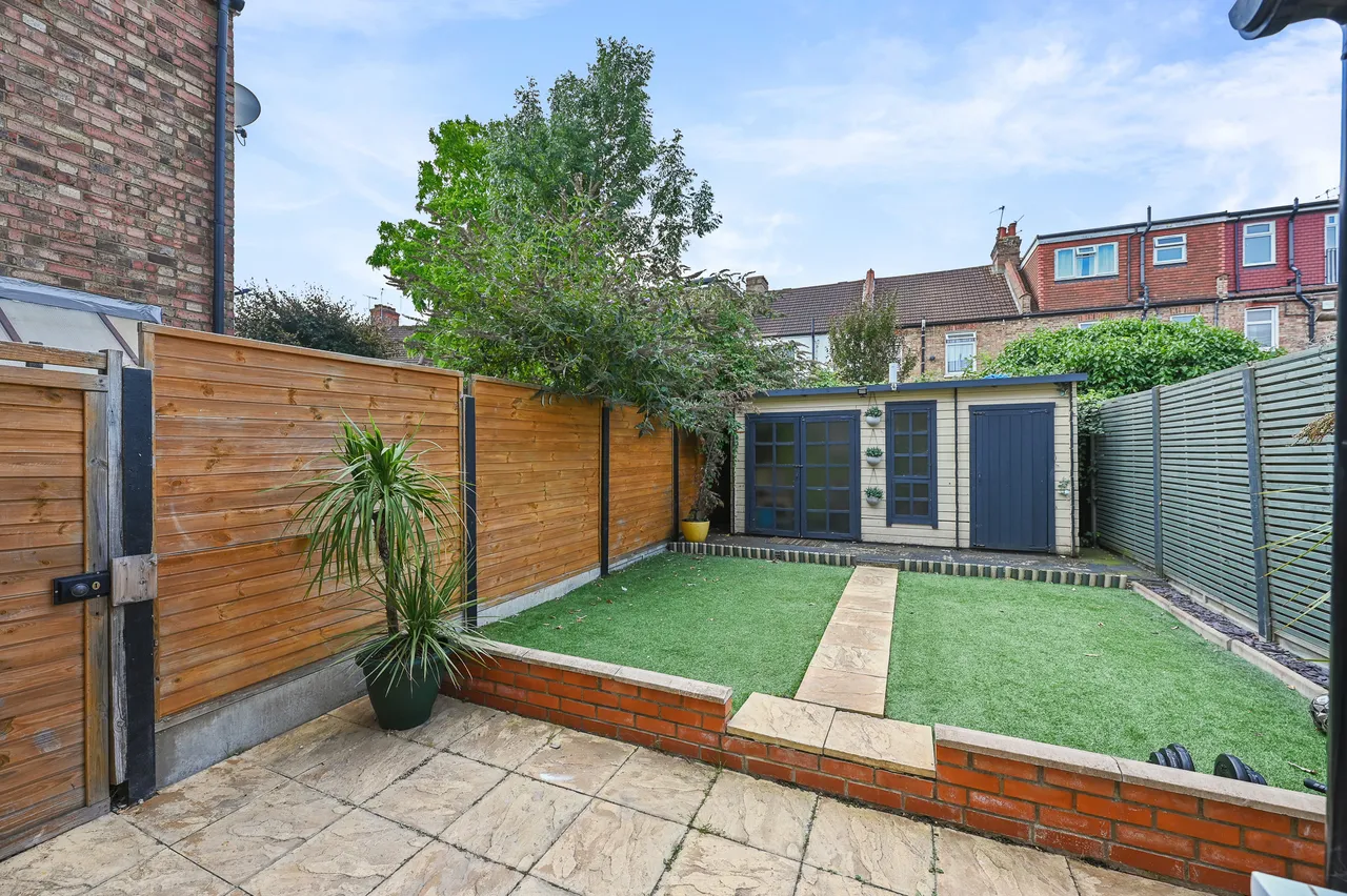 Heath Road, West Harrow, HA1, photo 10