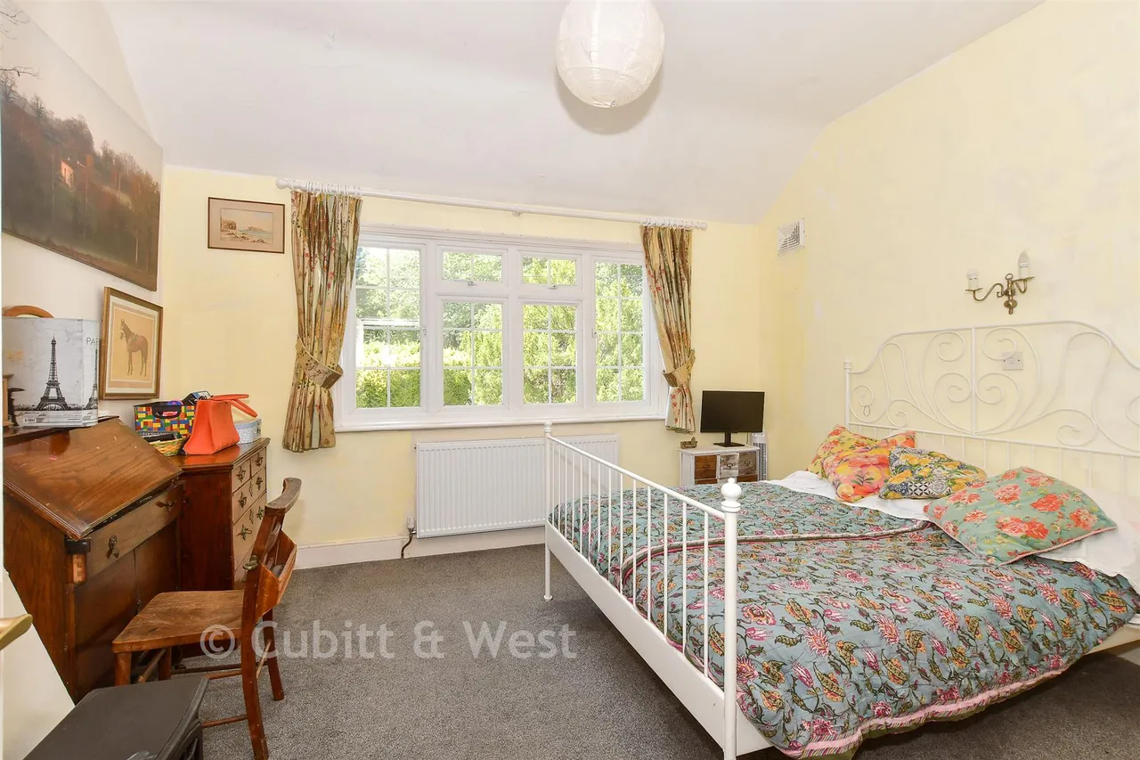 Cuckfield Lane, Warninglid, RH17, photo 7