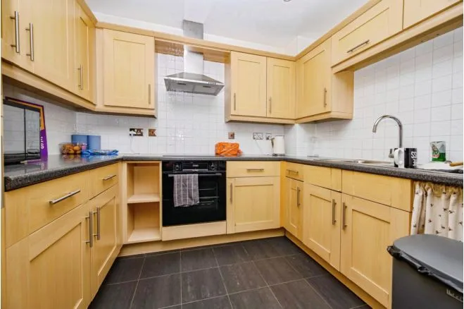 Parkhouse Court, Hatfield, AL10, photo 7