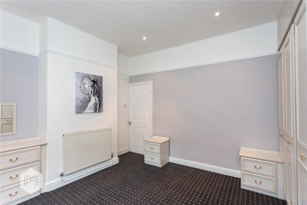 Bury Road, Bolton, BL2 6DT, photo 10