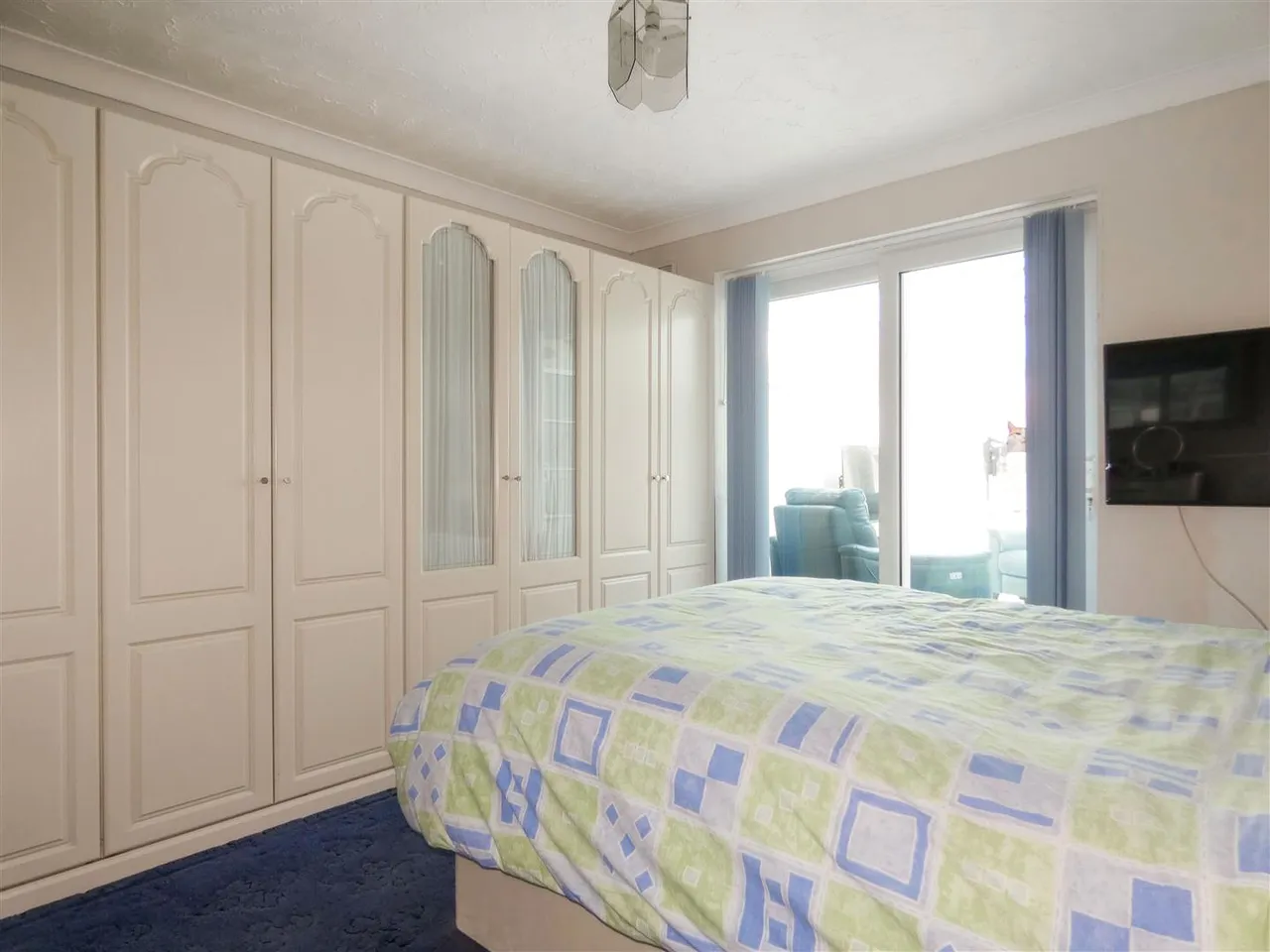 The Crescent, Rustington, photo 8