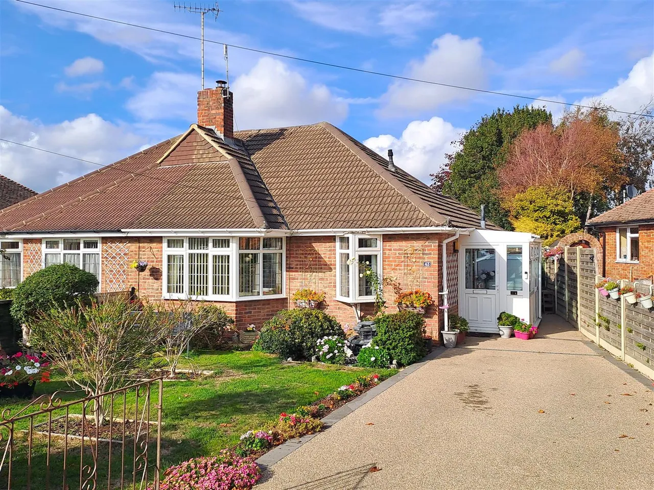 2 bed house for sale, The Crescent, Rustington
