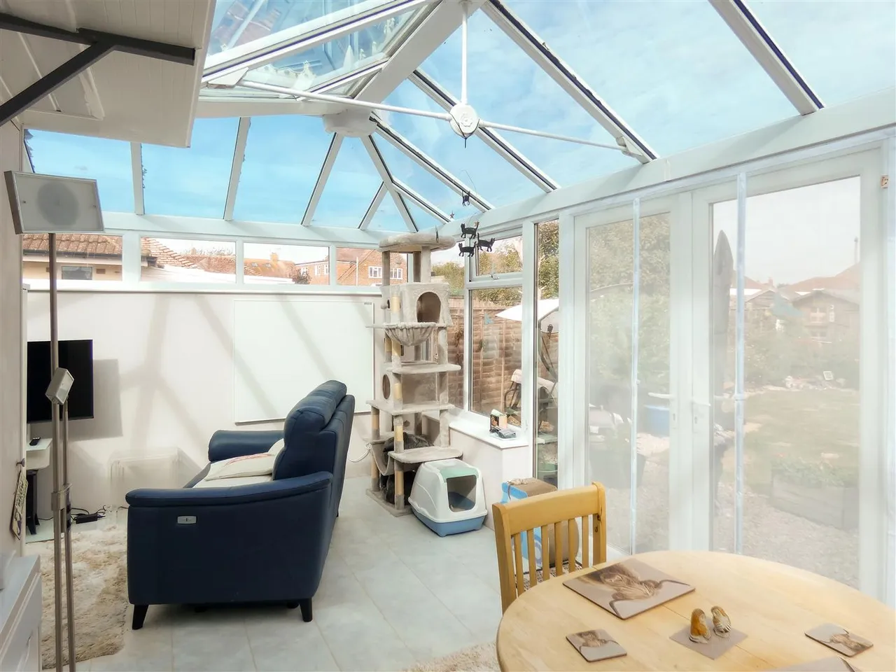 The Crescent, Rustington, photo 6