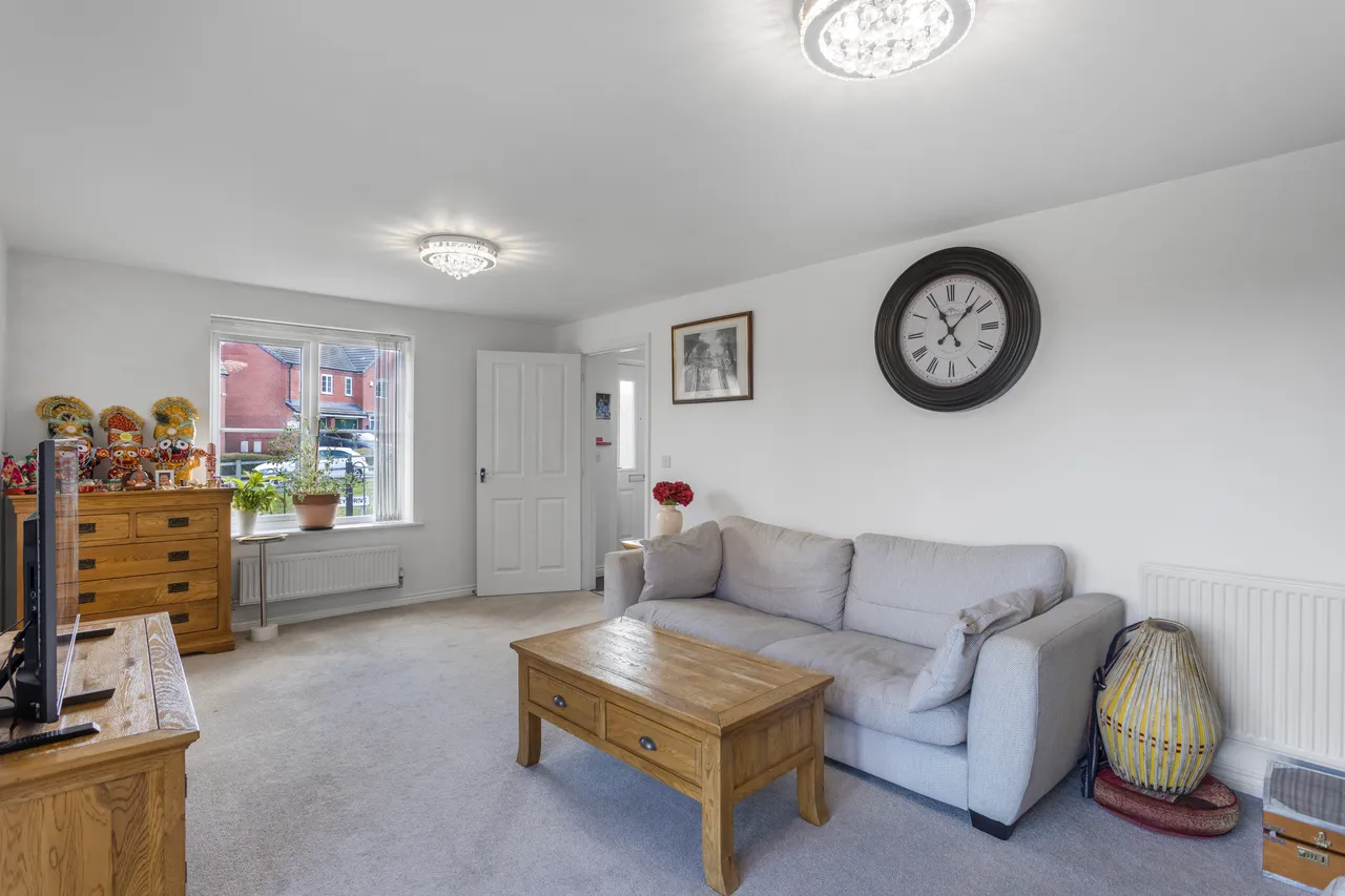 Filey Drive, Leicester, LE5, photo 5