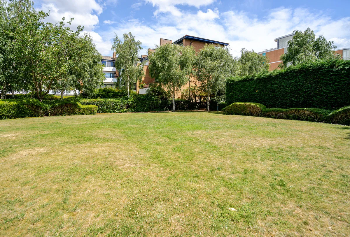 Milton Keynes, MK9, photo 22