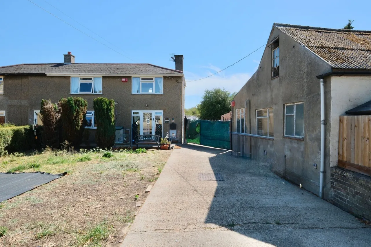 High Street, Warboys, PE28, photo 10
