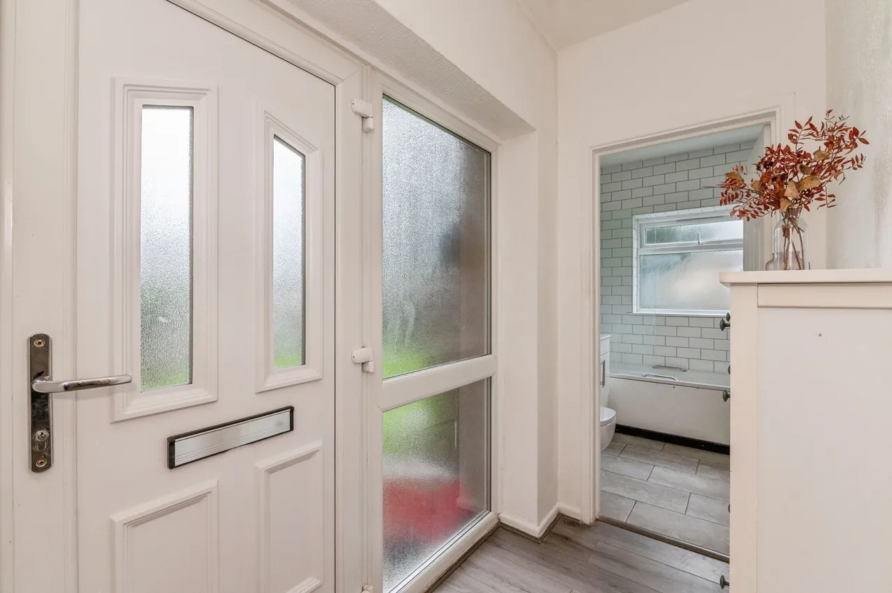 Market Avenue, Wickford, Essex, SS12, photo 7