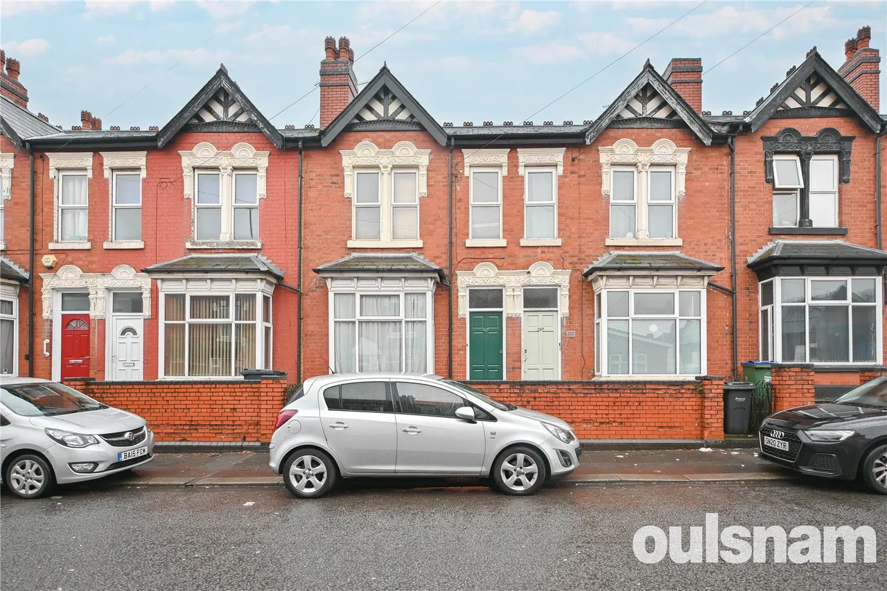 3 bed house for sale, Bearwood Road, Smethwick, B66