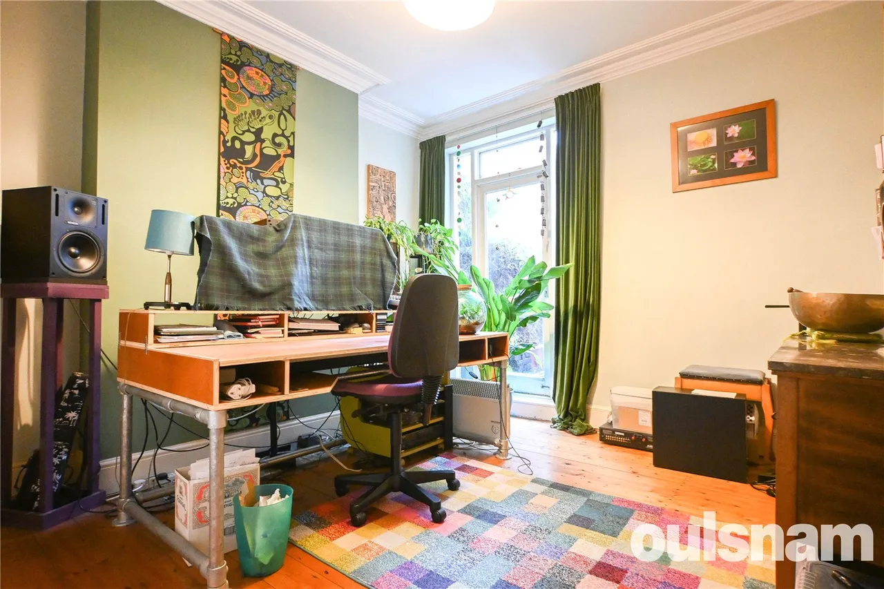 Bearwood Road, Smethwick, B66, photo 4