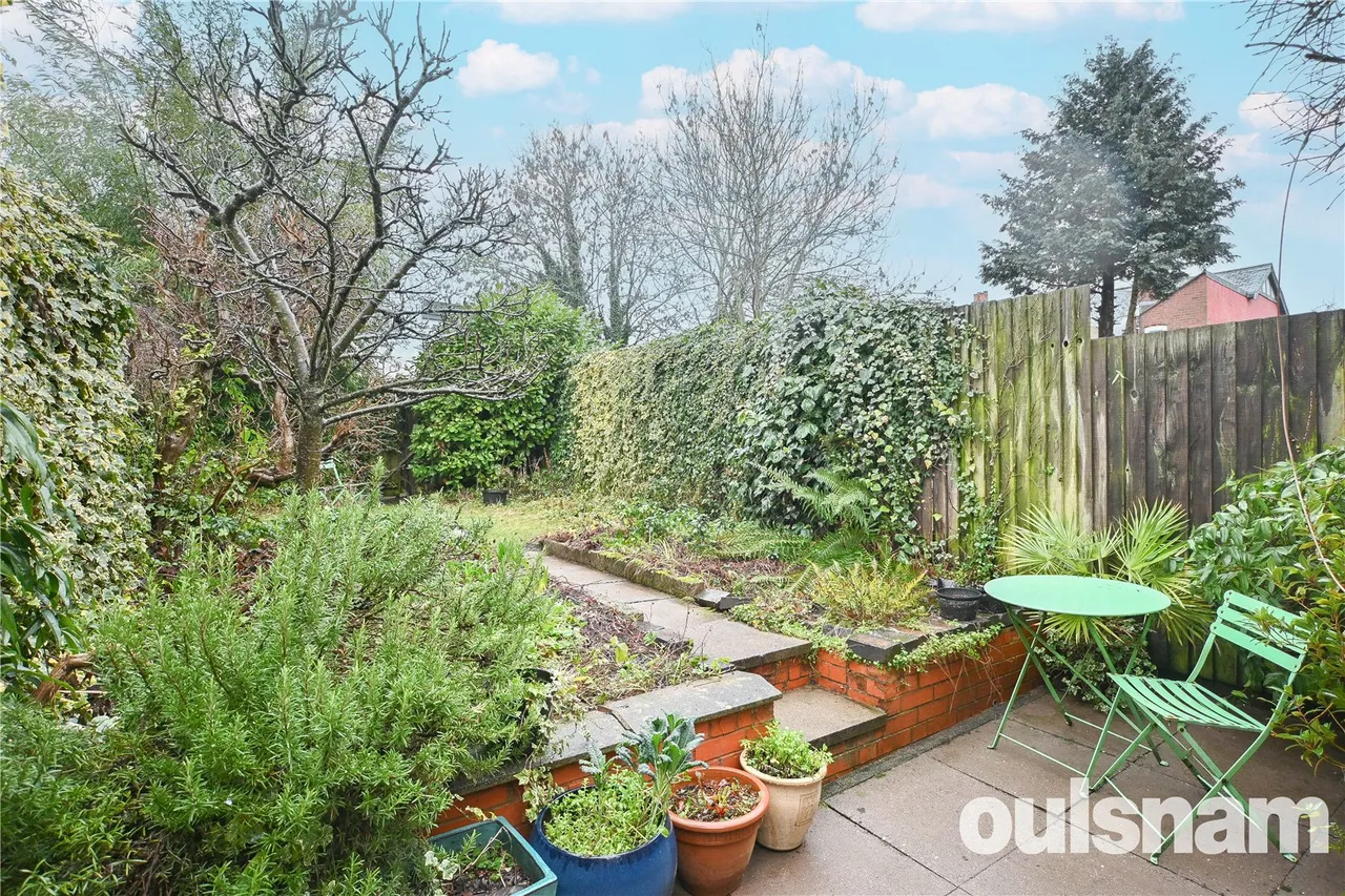 Bearwood Road, Smethwick, B66, photo 20