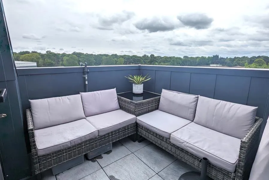 Wells Court, Woking, GU21, photo 5