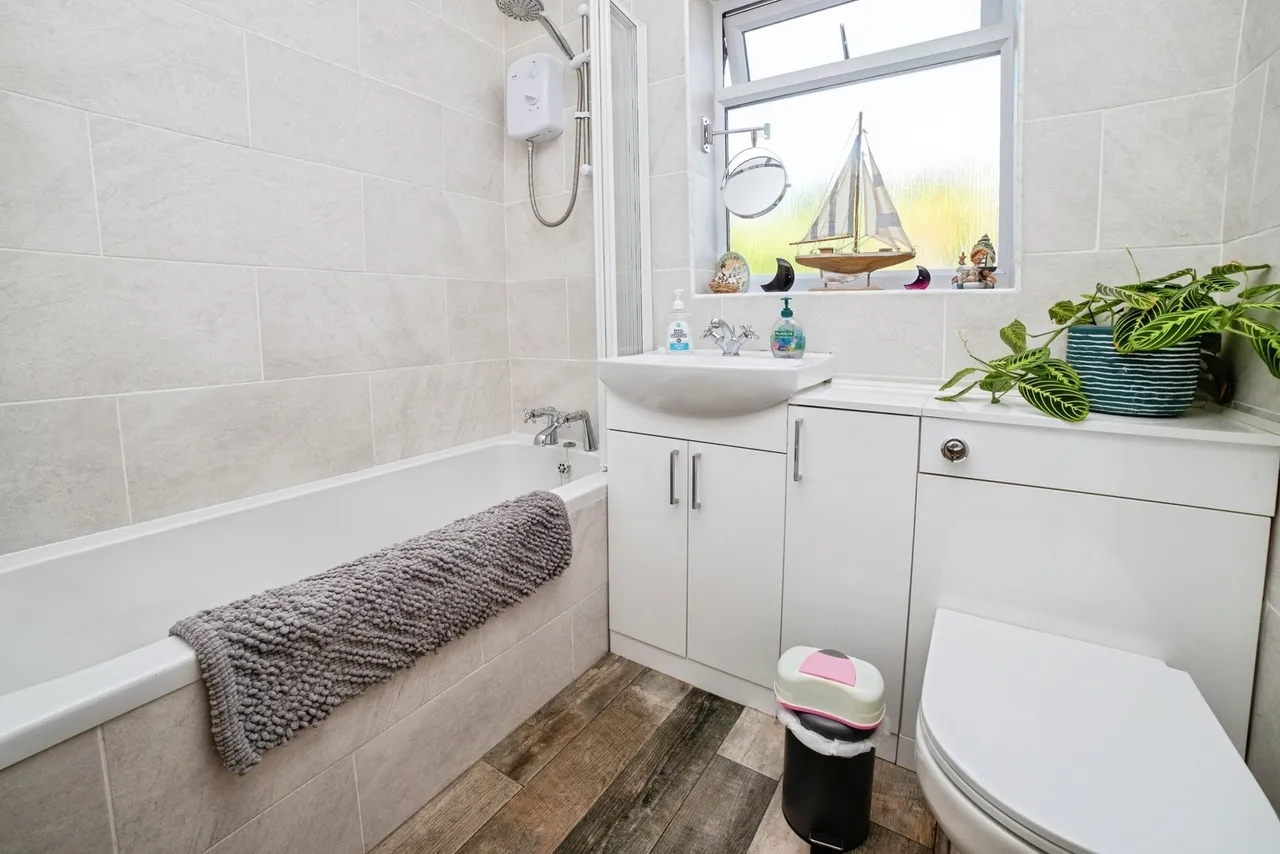 The Paddock, Stanton Hill, Sutton-in-Ashfield, Nottinghamshire, NG17, photo 12