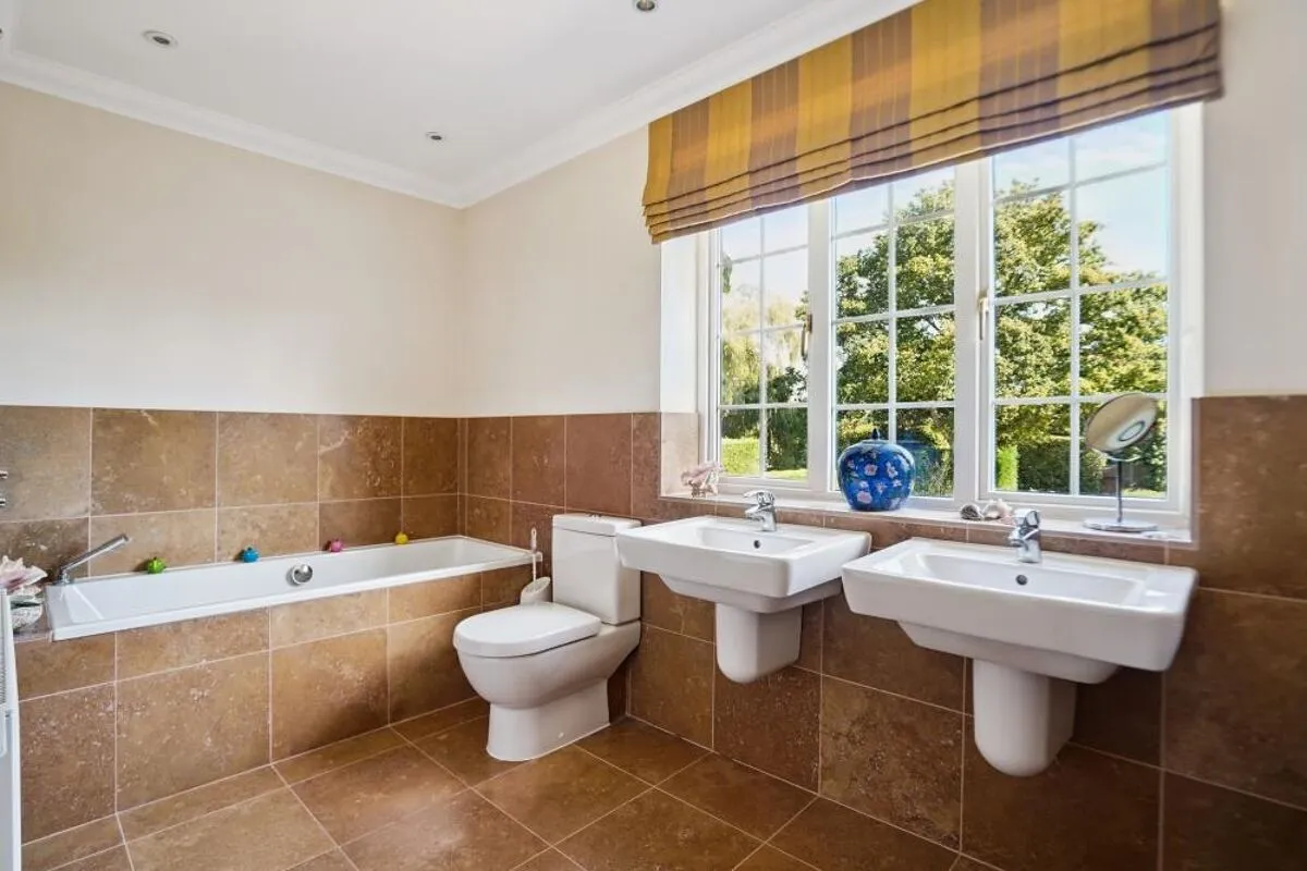 Wood Lane, Iver, SL0, photo 19