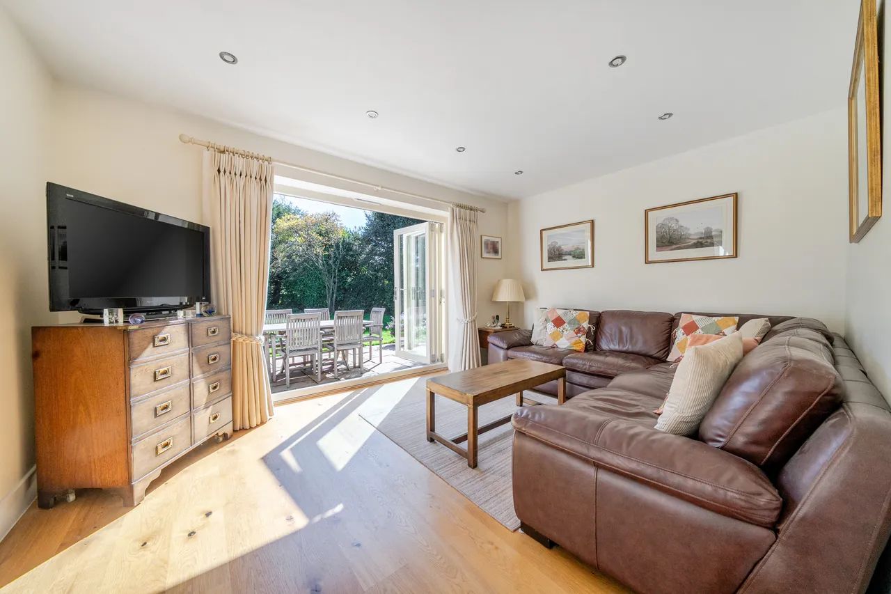 Woodlea Way, Romsey, SO51, photo 8