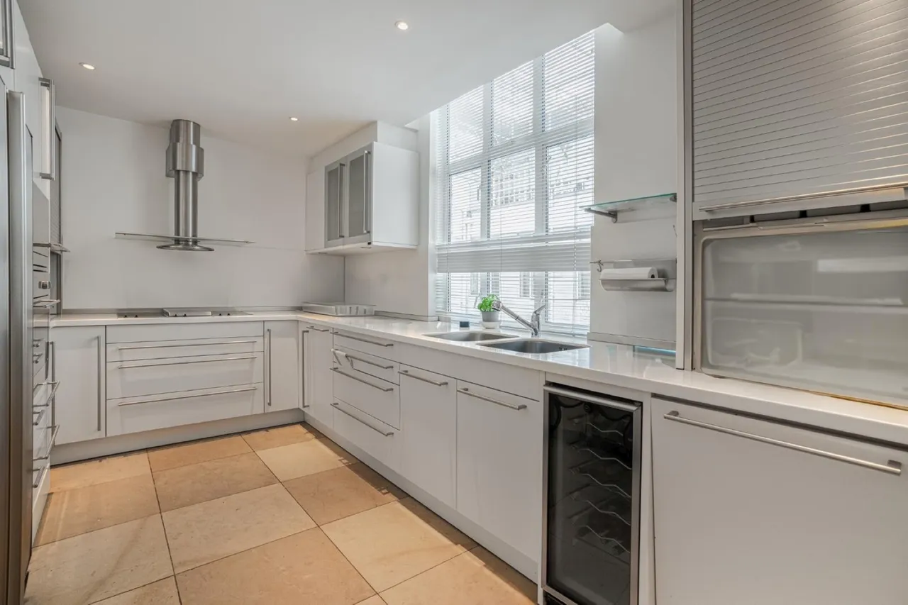 North Row, Mayfair, W1K, photo 7